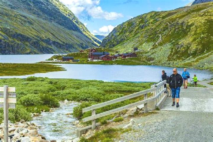 Penelope, 27 — Escort in Dovre, Norway