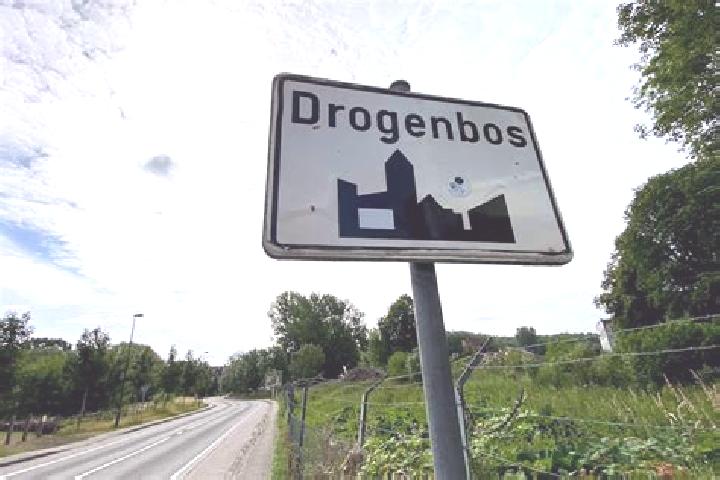 Penelope, 27 — Escort in Drogenbos, Belgium