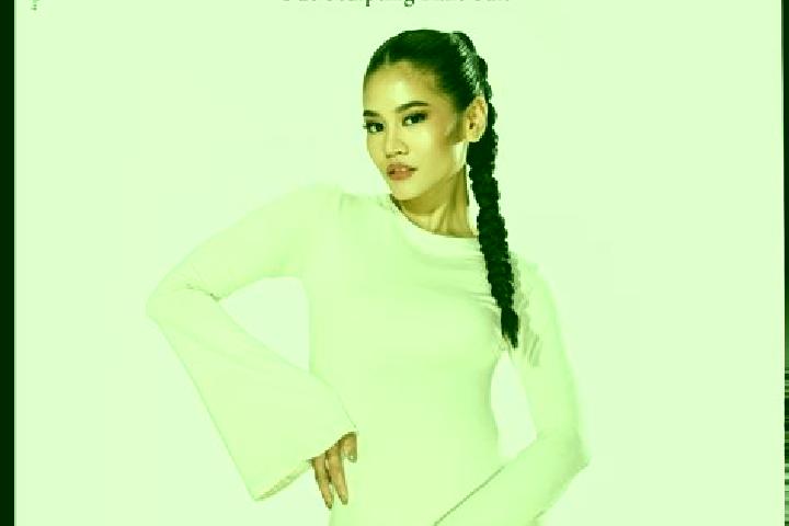 Penelope, 27 — Escort in Lunyuk Ode, Indonesia
