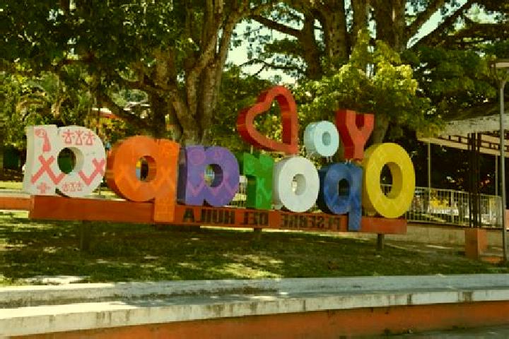 Penelope, 27 — Escort in Oporapa, Colombia