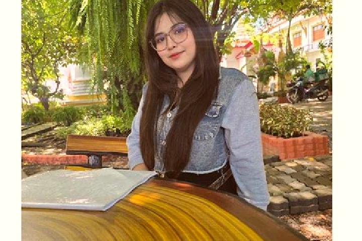 Penelope, 27 — Escort in Panan, Philippines