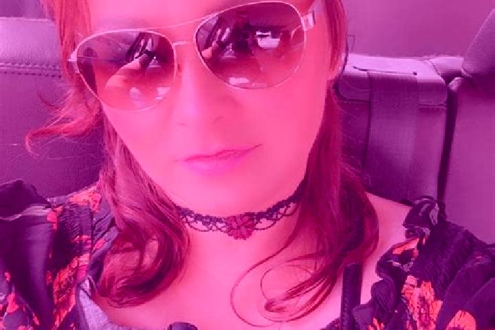 Penelope, 27 — Escort in Piper City, United States