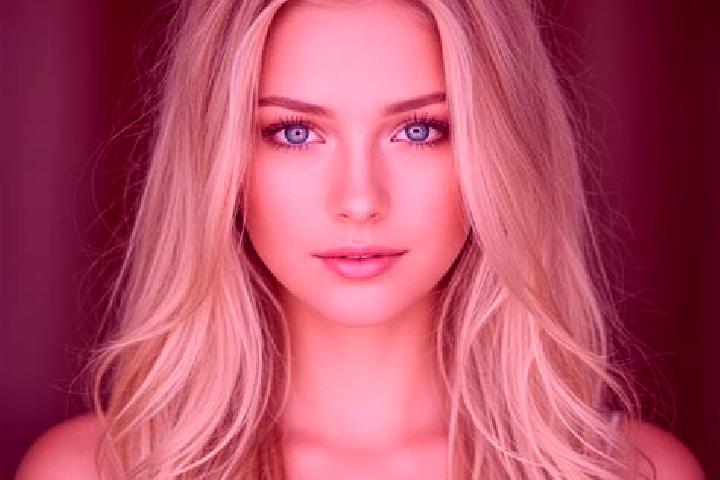 Penelope, 28, a blonde dark-eyed mixed companion based in Wasungen. Offering CIM, Party Girl, Massage, Domination, OWO. Available for incall and outcall, day...