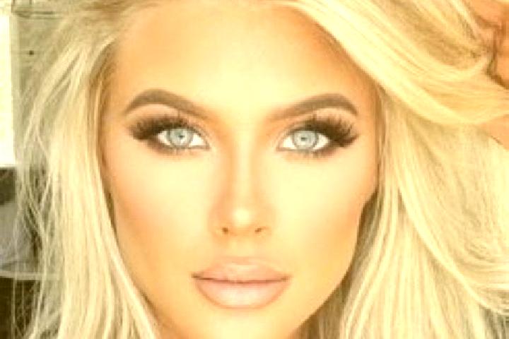 Penelope, 28, a blonde hazel-eyed ebony companion based in Mouettes. Offering Striptease, Girlfriend Experience, Domination, GFE. Available for incall and ou...