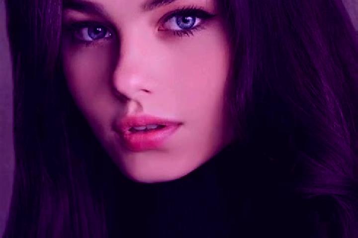 Penelope, 28, a brunette grey-eyed caucasian companion based in Bilaua. Offering GFE, Overnight. Available for incall and outcall, overnight bookings available.