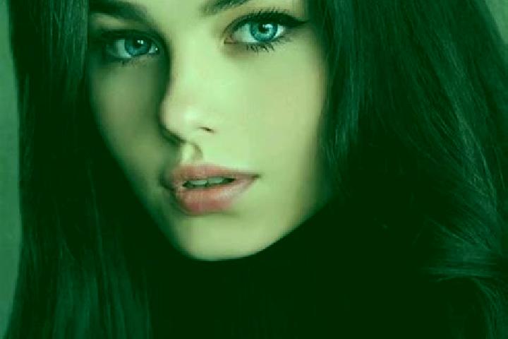 Penelope, 28, a brunette grey-eyed slavic companion based in Schoeneberg. Offering Erotic Massage, BDSM, CIM, Striptease. Available for incall and outcall, d...