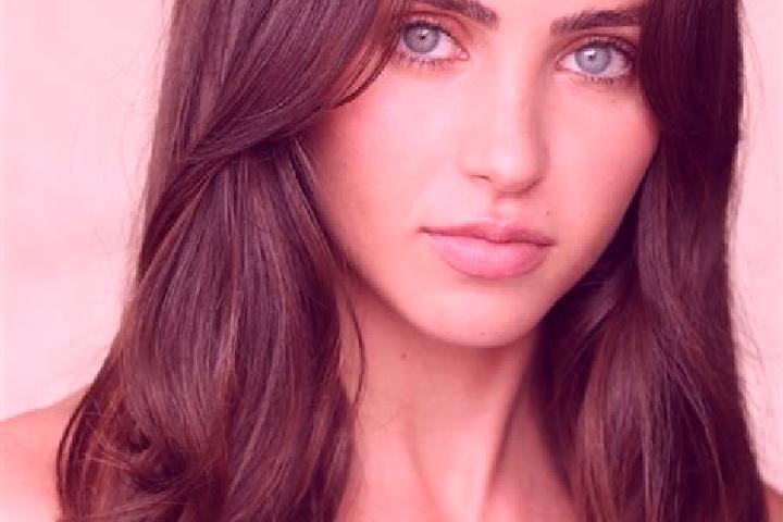 Penelope, 28, a red brown-eyed mediterranean companion based in Moreh. Offering Travel Companion, Prostate Massage, Striptease, GFE. Available for incall and...