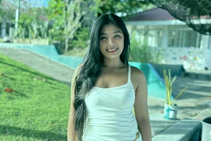 Penelope, 28 — Escort in Basay, Philippines
