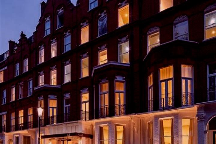 Penelope, 28 — Escort in Kensington, United States