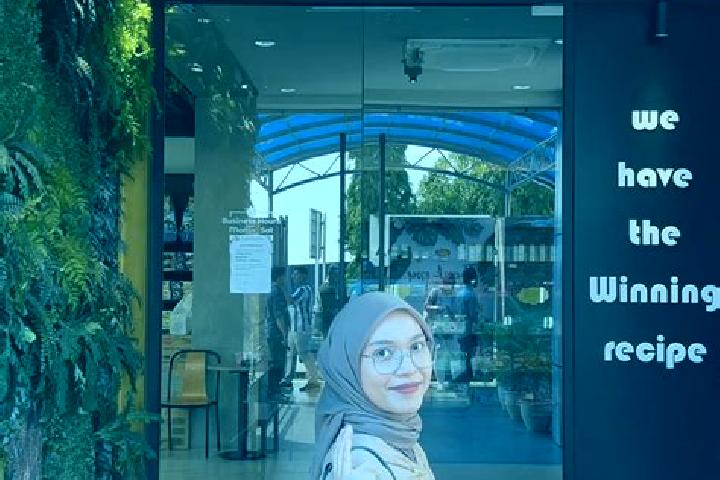 Penelope, 28 — Escort in Rambang, Indonesia