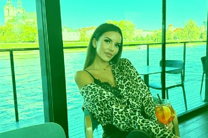 Penelope, 28 — Escort in Yana, Myanmar