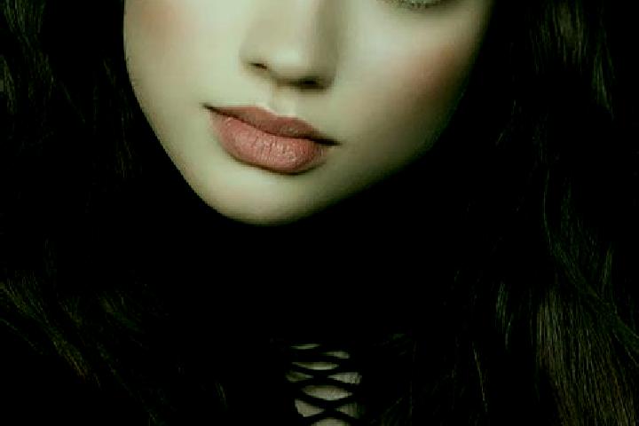 Penelope, 29, a auburn dark-eyed european companion based in San-Giuliano. Offering Deep French Kissing, Travel Companion. Available for incall and outcall, ...