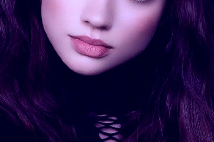 Penelope, 29, a brunette blue-eyed european companion based in Niu-York. Offering BDSM, Couples, Fetish, Erotic Massage. Available for incall and outcall, ov...