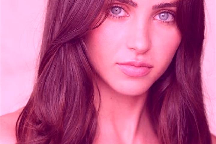 Penelope, 29, a brunette dark-eyed caribbean companion based in Coracao de Maria. Offering Girlfriend Experience, A-Level, Travel Companion. Available for in...