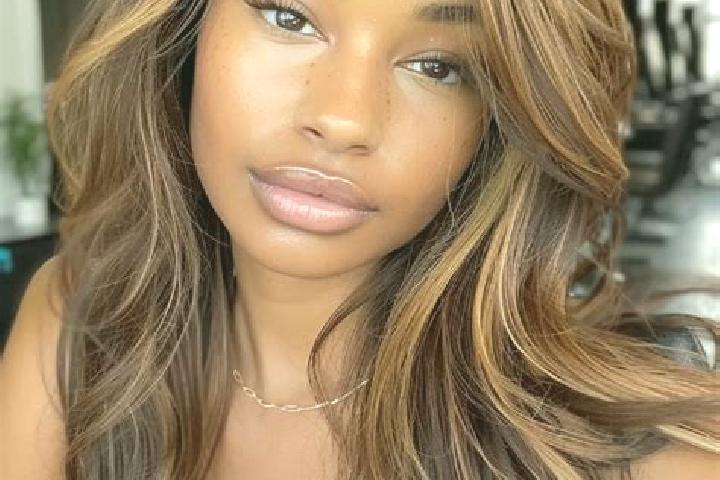 Penelope, 29, a dark blonde dark-eyed mixed companion based in Gadani. Offering Deep French Kissing, Couples, Overnight. Available for incall and outcall, da...