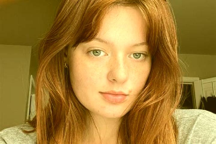 Penelope, 29, a red green-eyed mediterranean companion based in Skidzin. Offering Dinner Date, BDSM, CIM. Available for incall and outcall, day and evening d...