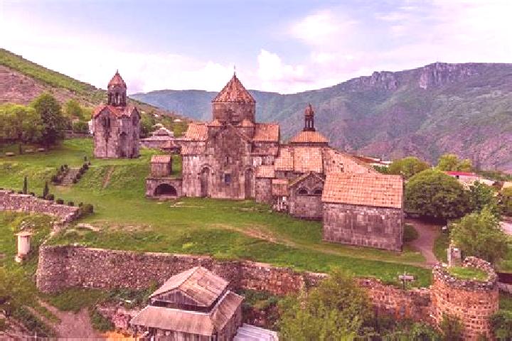 Penelope, 29 — Escort in Aragats, Armenia