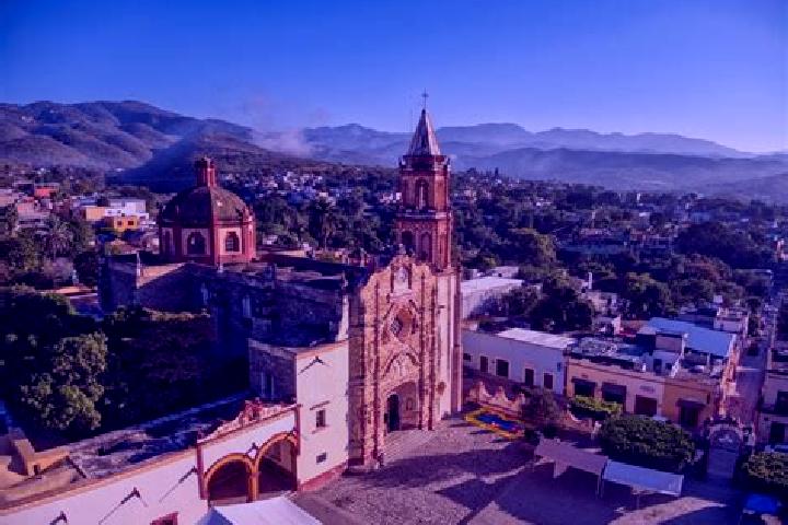 Penelope, 29 — Escort in Atongo, Mexico