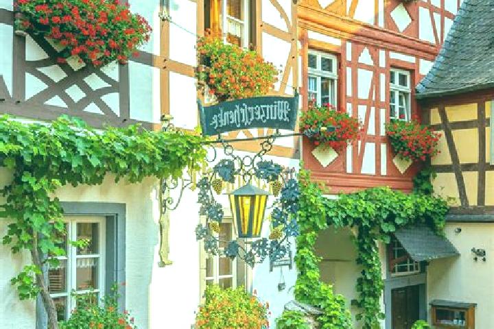 Penelope, 29 — Escort in Kiliansroda, Germany