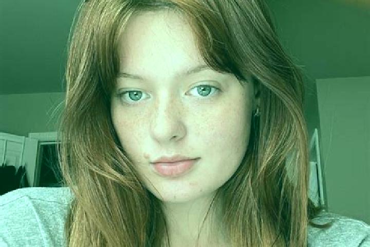 Penelope, 30, a auburn amber-eyed caucasian companion based in Longtan. Offering A-Level, Massage, Dinner Date. Available for incall and outcall, day and eve...