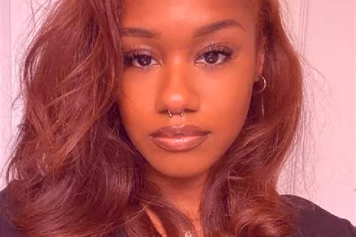 Penelope, 30, a auburn brown-eyed ebony companion based in Smarano. Offering Fetish, Girlfriend Experience. Available for incall and outcall, overnight booki...