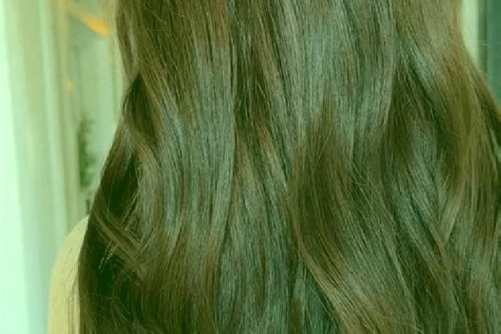 Penelope, 30, a red brown-eyed middle eastern companion based in Zatory. Offering Domination, Deep French Kissing, Prostate Massage. Available for incall and...
