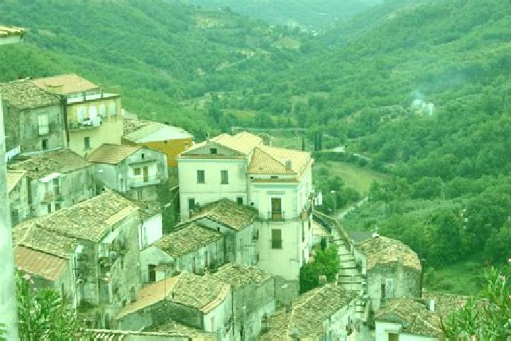 Penelope, 30 — Escort in Castronuovo di Sant Andrea, Italy