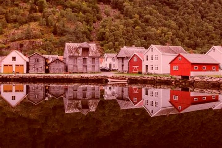 Penelope, 30 — Escort in Hemnes, Norway