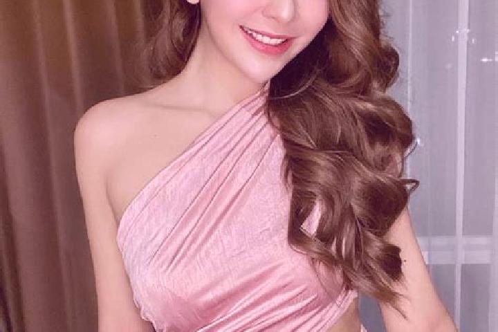 Penelope, 30 — Escort in Kuala Bintang, Indonesia