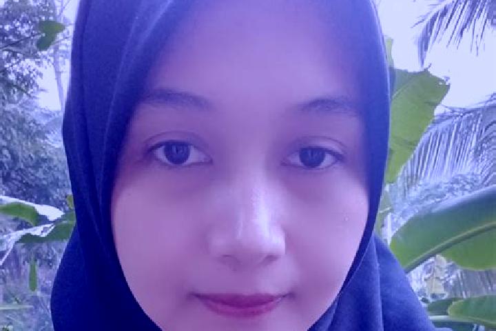Penelope, 30 — Escort in Sambi, Indonesia