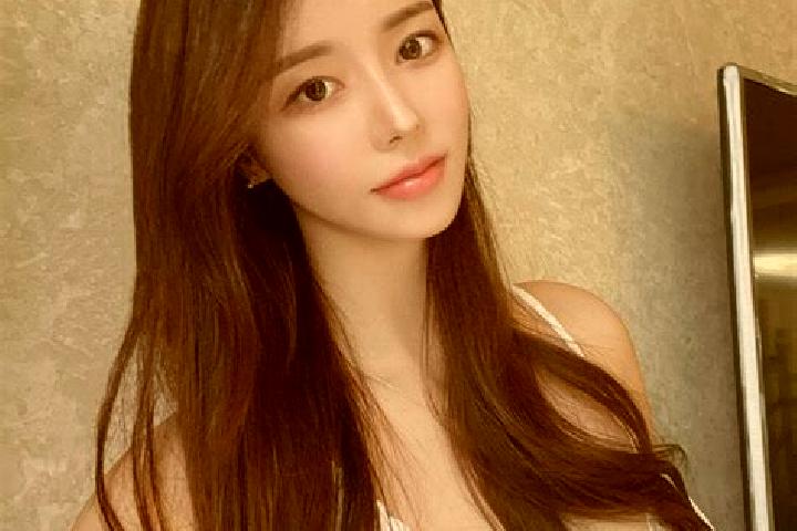 Penelope, 30 — Escort in Zhuping, China