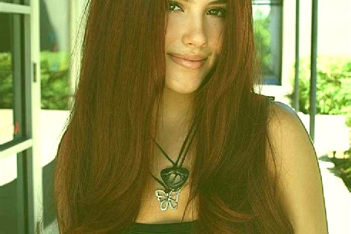 Penelope, 31, a auburn brown-eyed indian companion based in Velabisht. Offering A-Level, Domination, Prostate Massage, Party Girl. Available for incall and o...