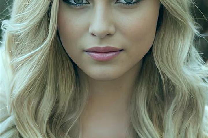 Penelope, 31, a blonde dark-eyed caucasian companion based in Savazza. Offering Deep French Kissing, A-Level, OWO, GFE. Available for incall and outcall, ove...