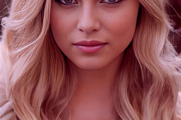 Penelope, 31, a blonde green-eyed mixed companion based in Woongarra. Offering Duos, Overnight, Deep French Kissing, A-Level. Available for incall and outcal...