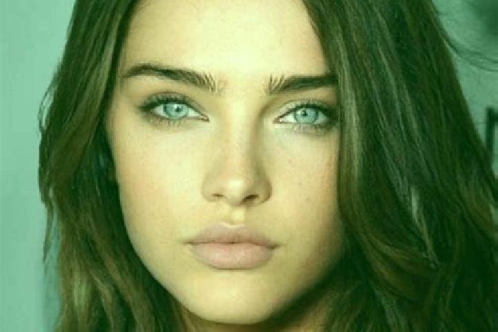 Penelope, 31, a brunette blue-eyed european companion based in Vepryk. Offering Domination, Erotic Massage, 69. Available for incall and outcall, day and eve...