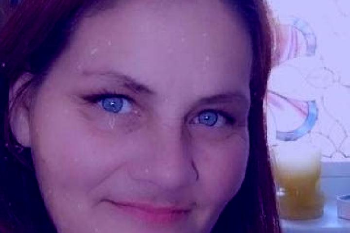 Penelope, 31, a red dark-eyed ebony companion based in Patuli. Offering Dinner Date, Striptease, Couples. Available for incall and outcall, day and evening d...