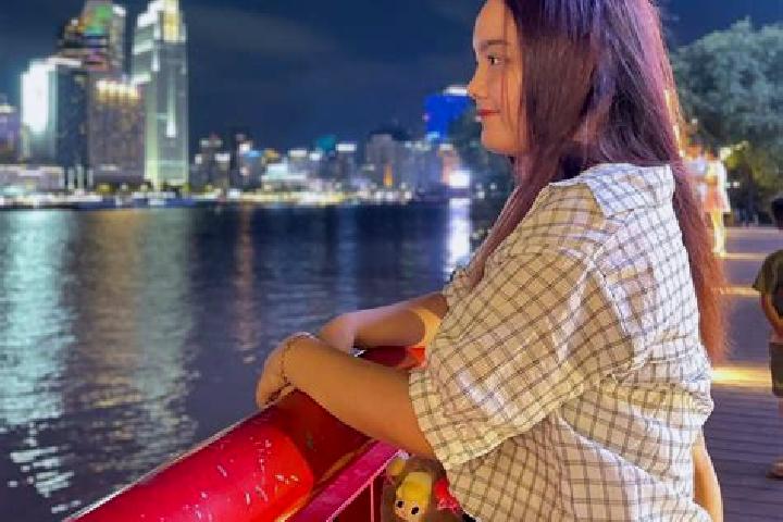 Penelope, 31 — Escort in Quynh Loi, Vietnam