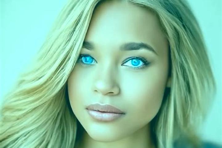 Penelope, 32, a blonde blue-eyed latina companion based in Druogno. Offering Massage, Travel Companion, Duos, BDSM. Available for incall and outcall, day and...