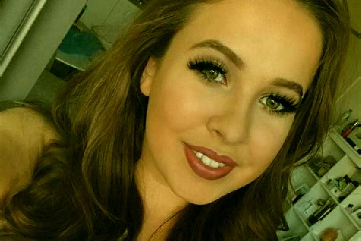 Penelope, 32, a brunette amber-eyed caucasian companion based in Jacuipe. Offering Striptease, Party Girl, Dinner Date. Available for incall and outcall, ove...