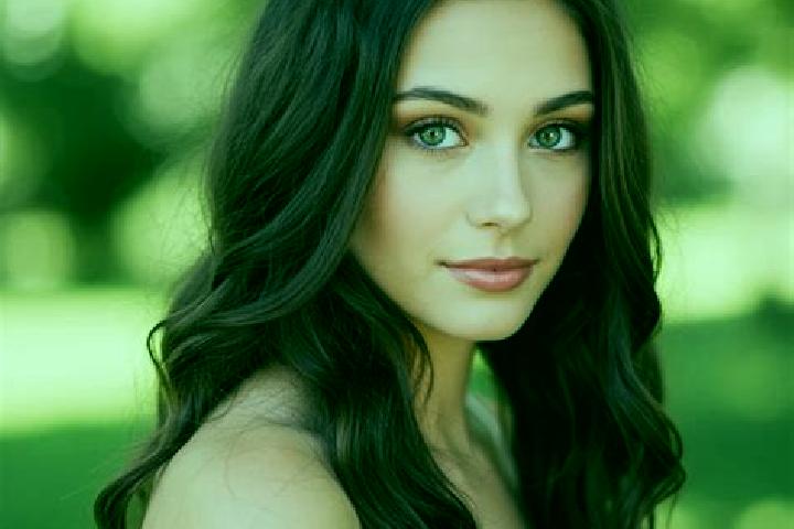Penelope, 32, a dark blonde hazel-eyed latina companion based in Ebaye. Offering CIM, Couples, Party Girl, BDSM. Available for incall and outcall, overnight ...