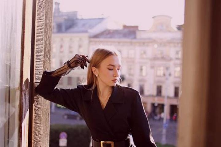 Penelope, 32 — Escort in Krakovets, Ukraine