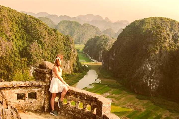 Penelope, 32 — Escort in Ninh Binh, Vietnam
