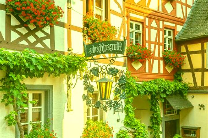 Penelope, 32 — Escort in Obersimten, Germany