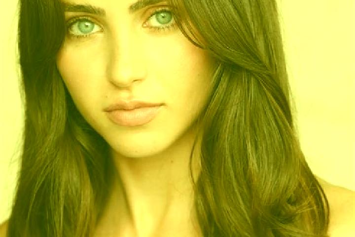 Penelope, 33, a brunette brown-eyed mediterranean companion based in Montefortino. Offering Domination, Dinner Date, Fetish. Available for incall and outcall...