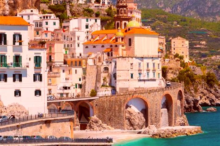 Penelope, 33 — Escort in Borello, Italy