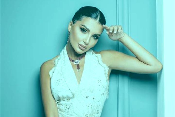 Penelope, 33 — Escort in Mal-e Khalifeh, Iran