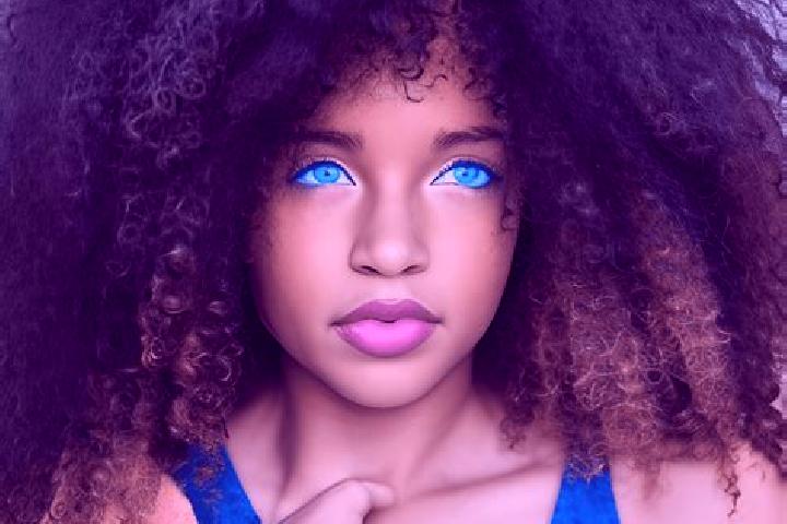 Penelope, 34, a black blue-eyed ebony companion based in Banos. Offering Duos, GFE, Dinner Date, Overnight. Available for incall and outcall, overnight booki...