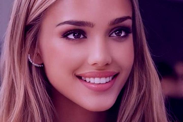 Penelope, 34, a blonde brown-eyed indian companion based in Acigne. Offering OWO, Roleplay, 69. Available for incall and outcall, day and evening dates.
