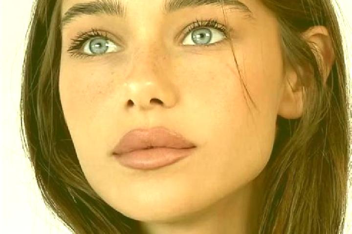 Penelope, 34, a brunette brown-eyed caucasian companion based in Tiegba. Offering Erotic Massage, CIM, OWO, Party Girl. Available for incall and outcall, day...
