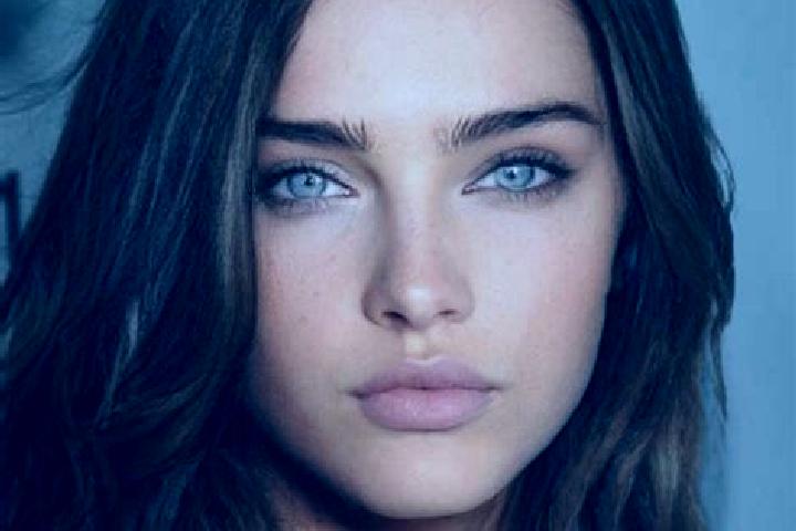 Penelope, 34, a brunette green-eyed caribbean companion based in Faldarli. Offering Overnight, Massage, Striptease, Couples. Available for incall and outcall...